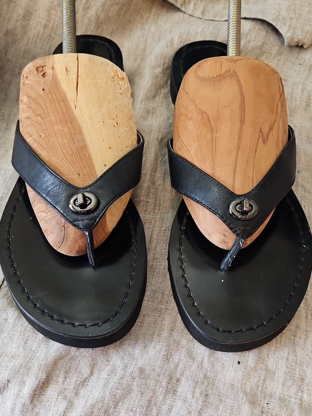 Coach Shelly Black Leather Thong Sandals,  Size 7.5